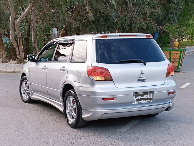 Mitsubishi Airtrek 2001, 304,000 km - 2.4 l - Sumqayıt