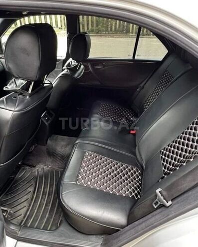 Mercedes E 220 1999, 428,000 km - 2.2 л - Zərdab