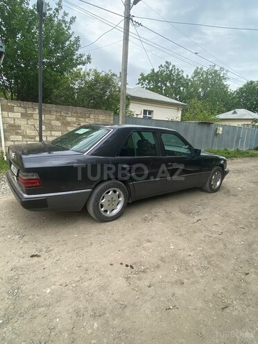 Mercedes E 250 1993, 350,000 km - 2.5 l - Ağdam