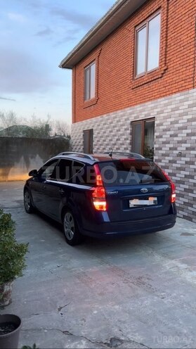 Kia Ceed 2009, 186,000 km - 1.4 л - Lənkəran