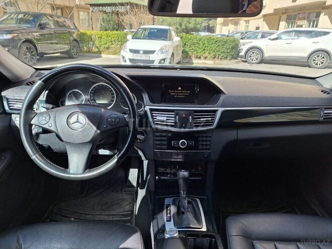 Mercedes E 220 2010, 304,000 km - 2.2 l - Bakı