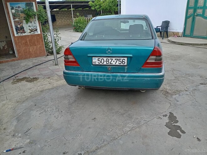 Mercedes C 200 1996, 245,100 km - 2.0 л - Xudat