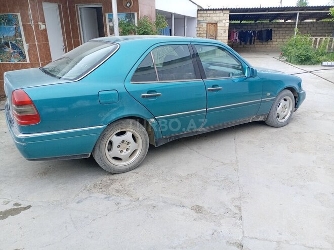 Mercedes C 200 1996, 245,100 km - 2.0 л - Xudat