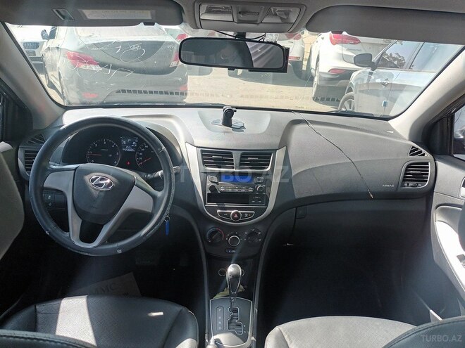 Hyundai Accent 2014, 259,800 km - 1.6 l - Bakı