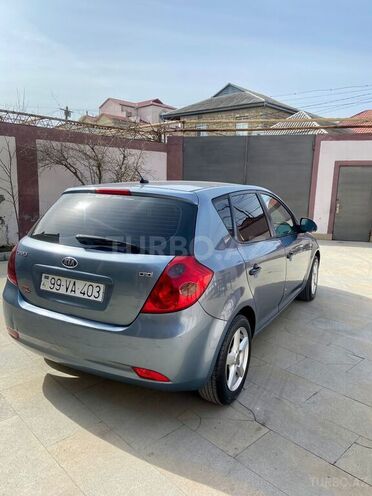 Kia Ceed 2006, 320,000 km - 1.6 l - Bakı