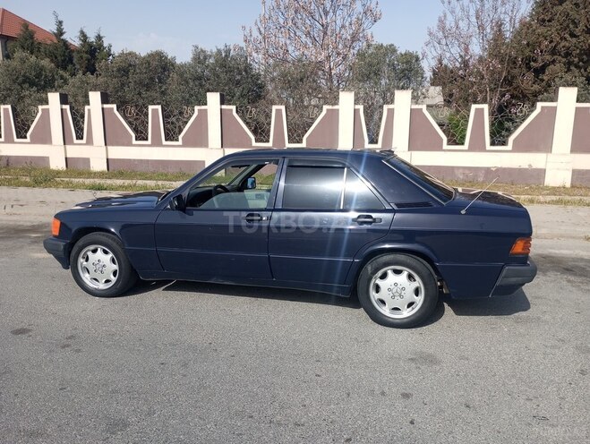 Mercedes 190 1992, 411,567 km - 2.0 l - Bakı