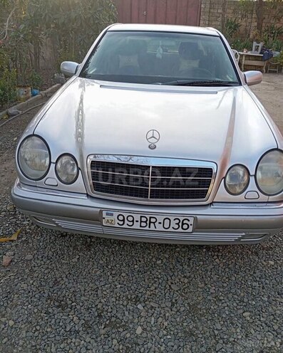 Mercedes E 240 1998, 398,741 km - 2.4 l - Beyləqan