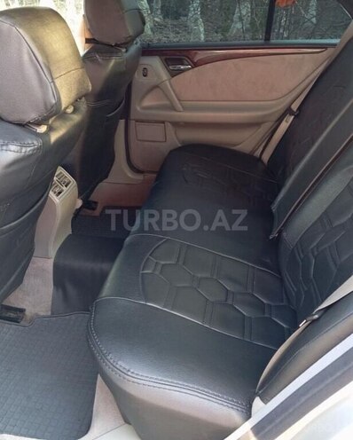Mercedes E 240 1998, 398,741 km - 2.4 l - Beyləqan