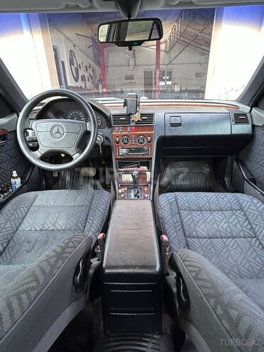 Mercedes C 180 1995, 313,651 km - 1.8 l - Bakı