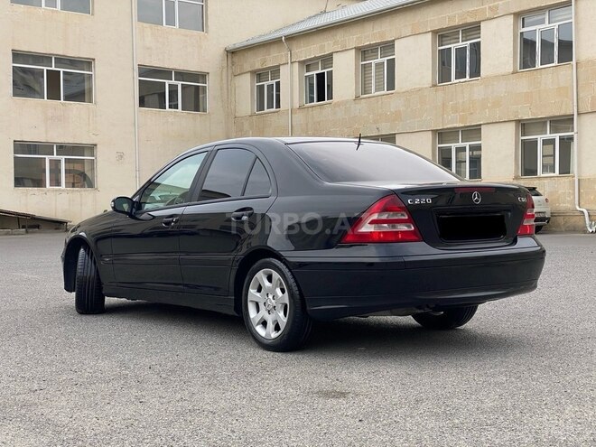 Mercedes C 220 d 2005, 255,000 km - 2.2 l - Bakı