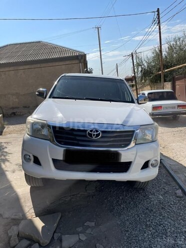 Toyota Hilux 2012, 380,000 km - 2.5 l - Bakı