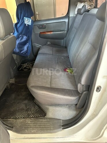 Toyota Hilux 2012, 380,000 km - 2.5 l - Bakı