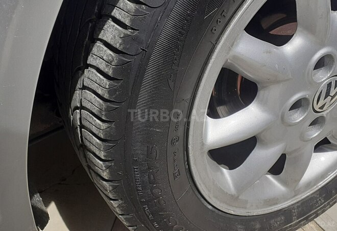 Volkswagen Bora 2001, 350,000 km - 2.0 l - Xırdalan