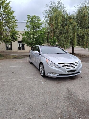 Hyundai Sonata 2011, 182,560 km - 2.0 л - Tovuz