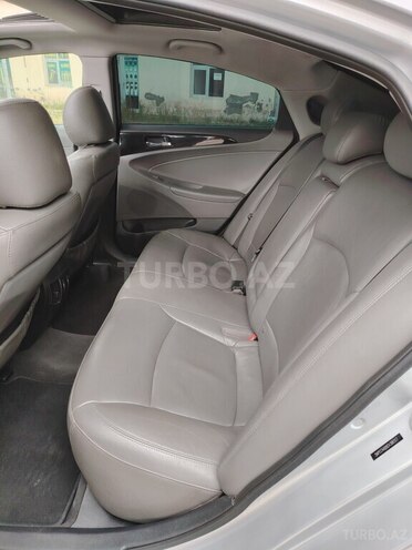 Hyundai Sonata 2011, 182,560 km - 2.0 л - Tovuz