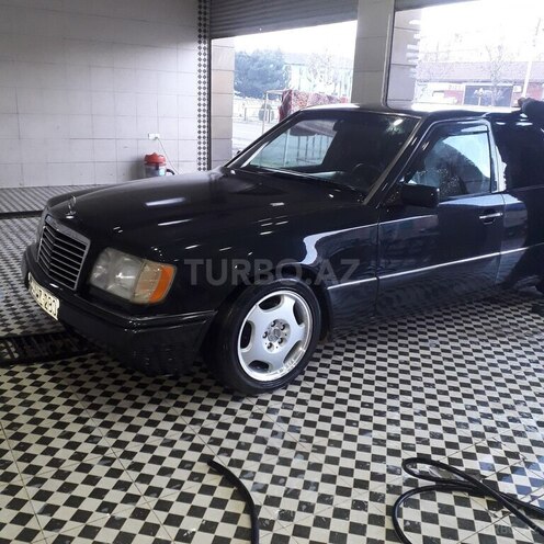 Mercedes E 220 1994, 353,000 km - 2.2 l - Lənkəran