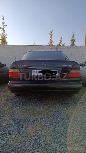 Mercedes E 220 1994, 353,000 km - 2.2 l - Lənkəran