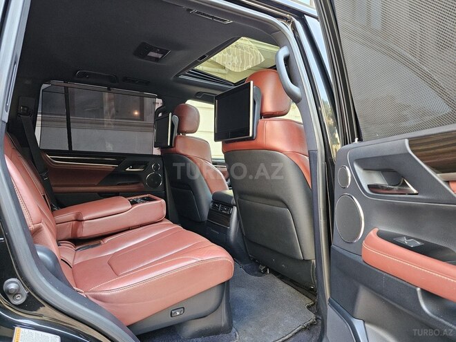 Lexus LX 570 2018, 117,000 km - 5.7 l - Bakı