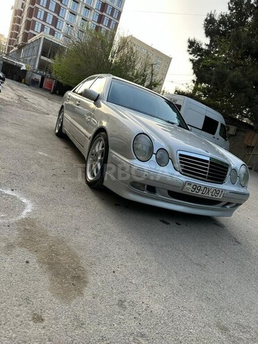 Mercedes E 320 2000, 298,567 km - 3.2 l - Bakı