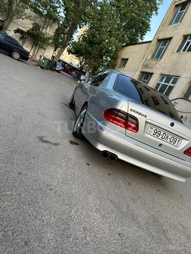 Mercedes E 320 2000, 298,567 km - 3.2 l - Bakı