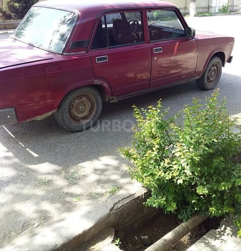 LADA (VAZ) 2107 2005, 78,000 km - 1.6 l - Saatlı