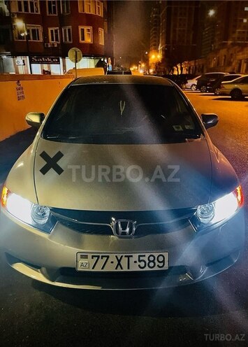Honda Civic 2010, 305,000 km - 1.3 l - Bakı
