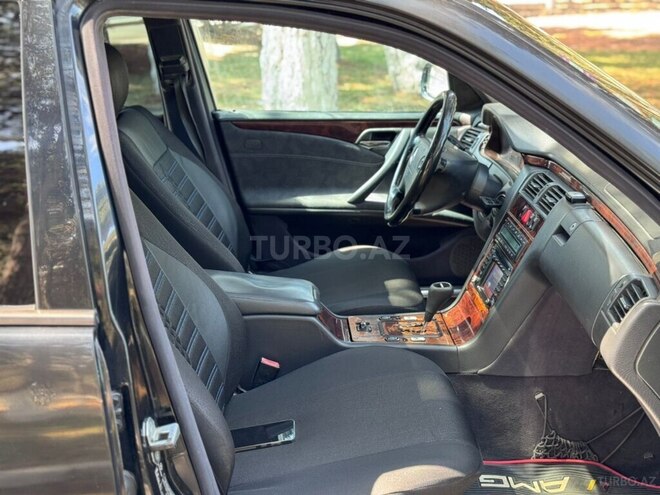 Mercedes E 270 1999, 465,000 km - 2.7 л - Sumqayıt