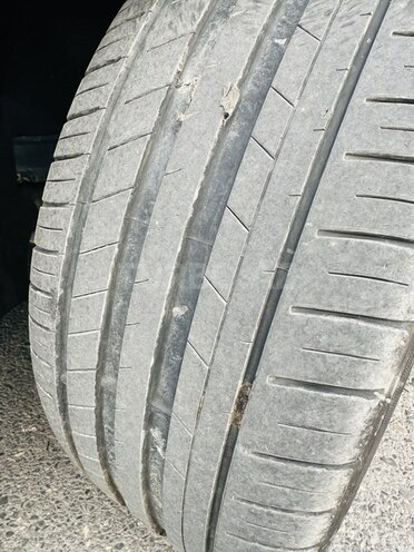 BMW 528 1997, 300,000 km - 2.8 l - Bakı