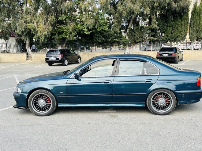 BMW 528 1997, 300,000 km - 2.8 l - Bakı