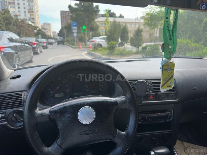 Volkswagen Golf 2003, 198,000 km - 2.0 l - Bakı