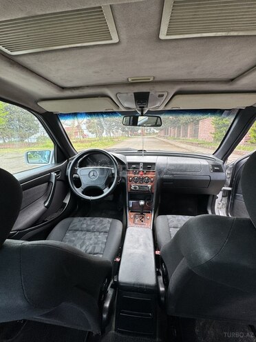 Mercedes C 220 1999, 500,000 km - 2.2 л - Cəlilabad