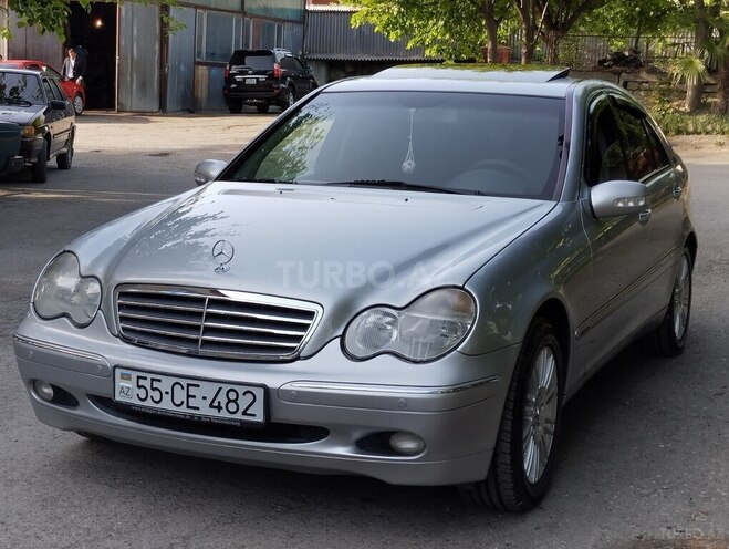 Mercedes C 200 2000, 262,500 km - 2.0 l - Şəki