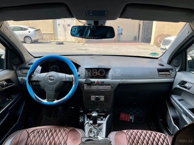 Opel Astra 2006, 200,000 km - 1.3 l - Bakı