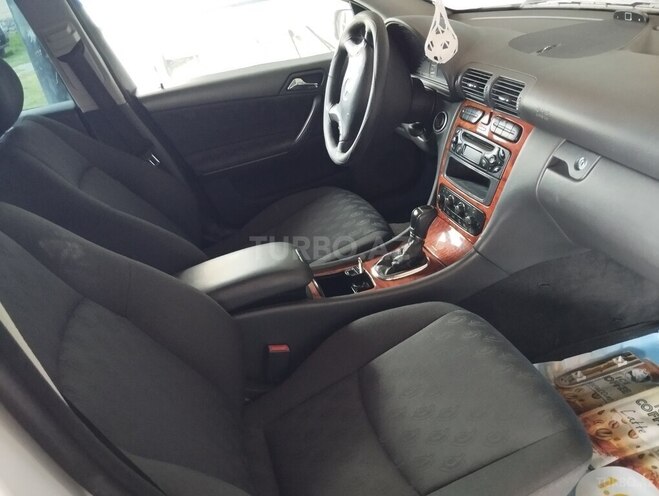Mercedes C 200 2000, 262,500 km - 2.0 l - Şəki