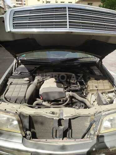 Mercedes C 180 1999, 228,699 km - 1.8 l - Bakı