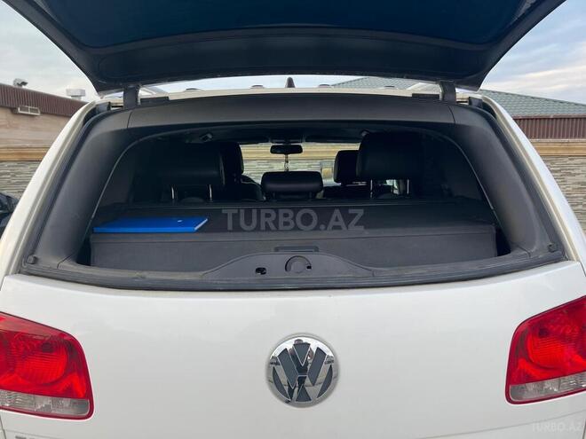Volkswagen Touareg 2005, 259,000 km - 3.2 l - Bakı