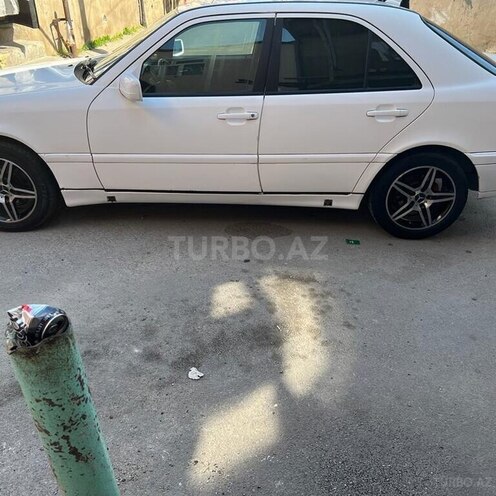Mercedes C 200 1995, 396,852 km - 2.0 л - İmişli