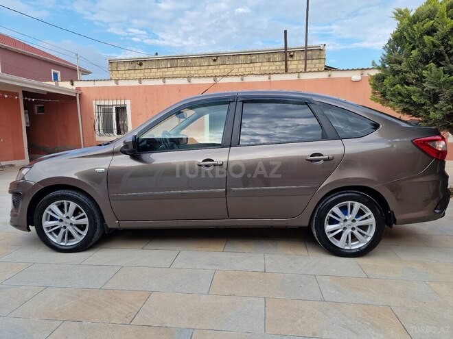 LADA (VAZ) Granta 2017, 137,000 km - 1.6 l - Bakı