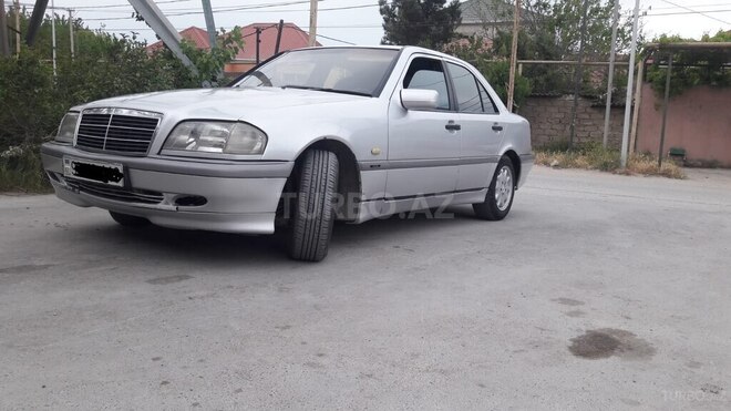 Mercedes C 220 1998, 421,655 km - 2.2 l - Bakı