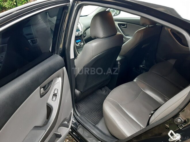 Hyundai Elantra 2013, 151,000 km - 1.8 l - Zaqatala