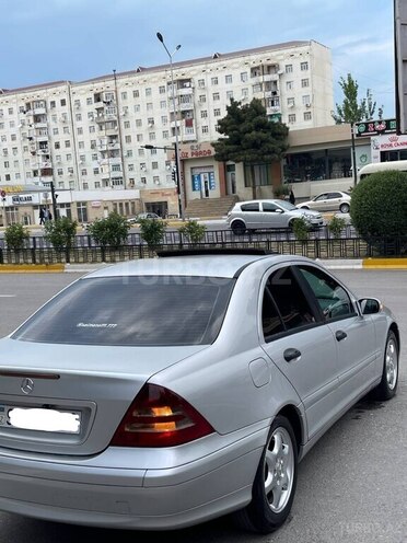 Mercedes C 220 d 2001, 400,000 km - 2.2 л - Sumqayıt