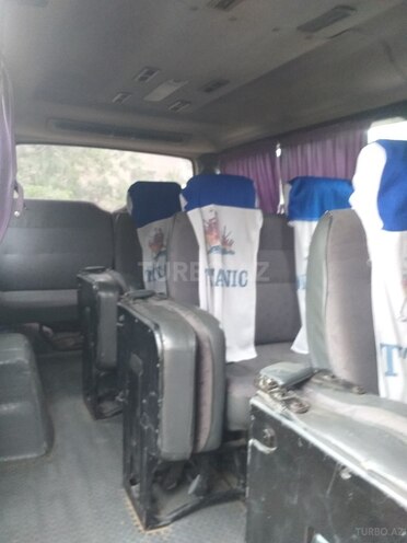 Toyota HiAce 2003, 150,000 km - 2.5 л - Bakı