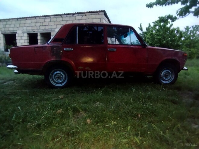 LADA (VAZ) 21011 1983, 10,000 km - 1.6 л - Qusar