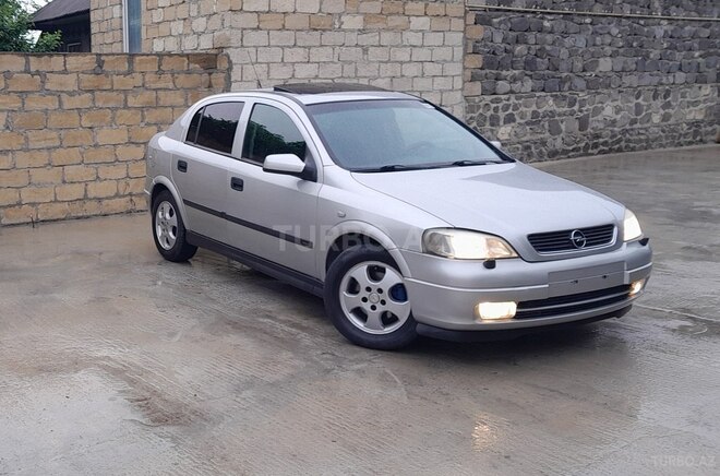 Opel Astra 2002, 198,743 km - 2.2 l - Şəki