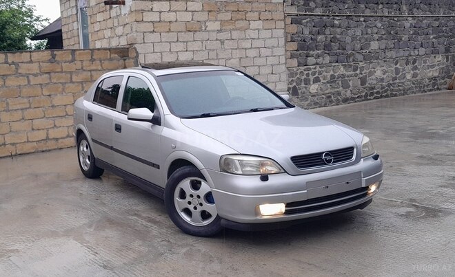 Opel Astra 2002, 198,743 km - 2.2 l - Şəki