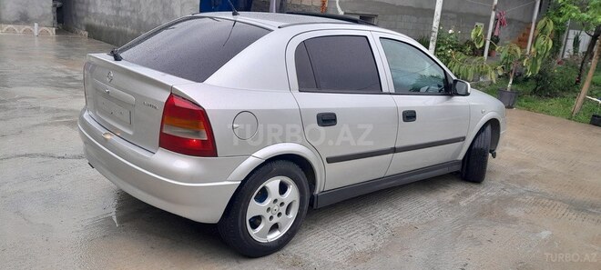 Opel Astra 2002, 198,743 km - 2.2 l - Şəki