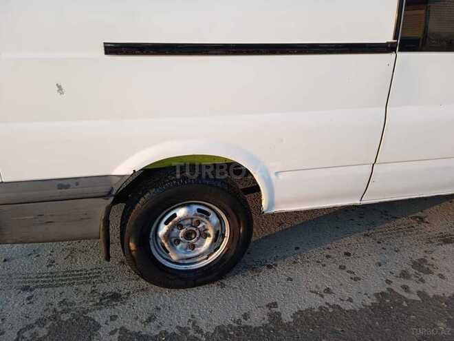 Ford Transit 2007, 485,218 km - 2.4 л - Salyan