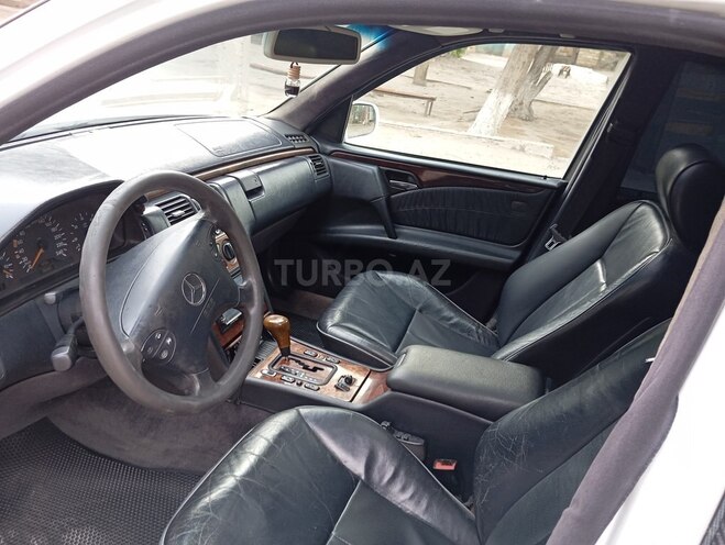 Mercedes E 220 d 1998, 350,000 km - 2.2 l - Bakı