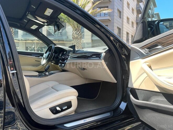 BMW 530e 2017, 82,000 km - 2.0 l - Bakı