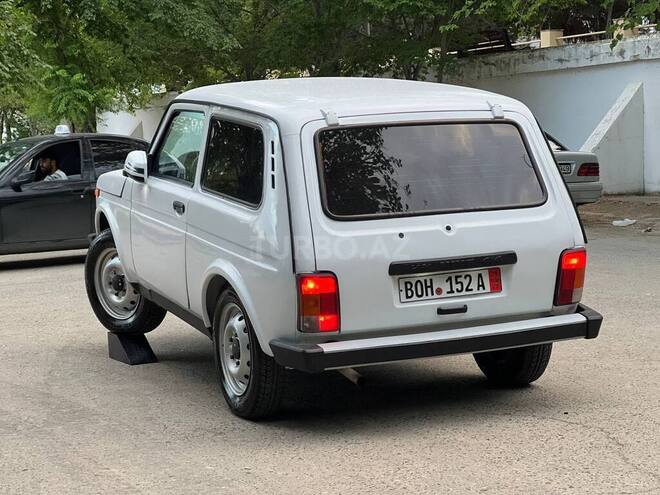 LADA (VAZ) Niva 1980, 750,000 km - 1.5 l - Şirvan